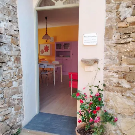Ligurian Village, Historic Center, Near The Sea *