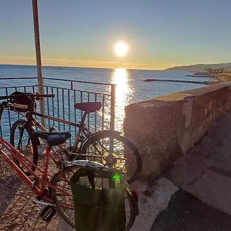 Ligurian Village, Historic Center, Near The Sea Gorleri